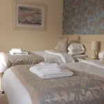 Maison Gorey Hotel 2*