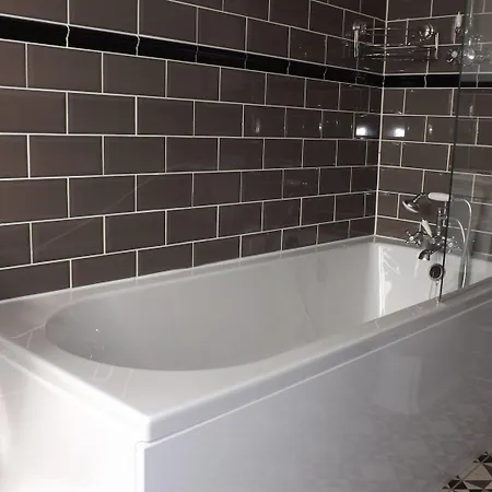 Maison Gorey מלון Grouville